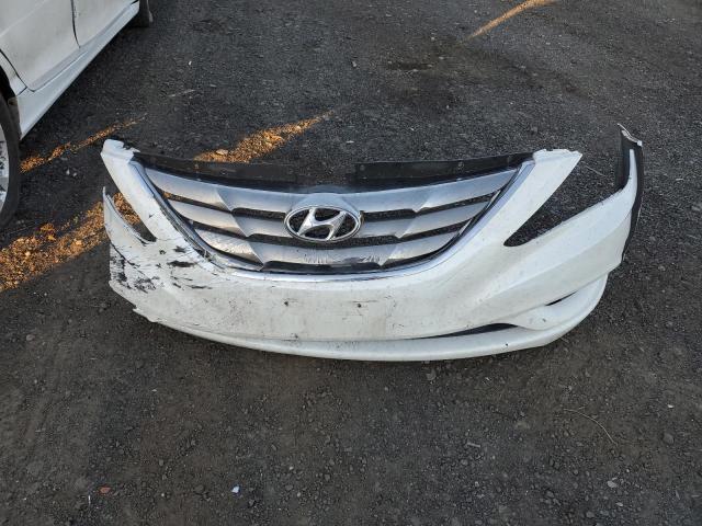 Photo 12 from auction – 2011 HYUNDAI SONATA SE with VIN 5NPEC4AC5BH225971