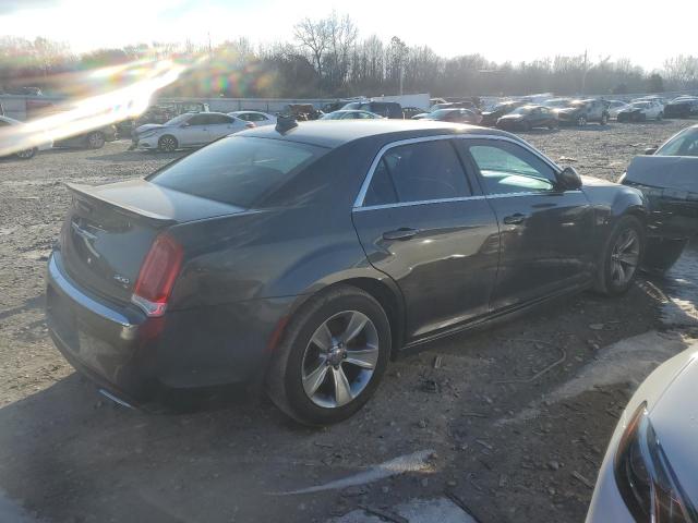 Photo 3 from auction – 2015 CHRYSLER 300 LIMITE with VIN 2C3CCAAG9FH931790