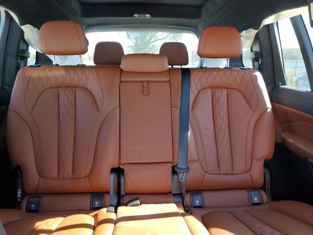 Photo 10 from auction – 2022 BMW X7 M50I with VIN 5UXCX6C03N9L97082