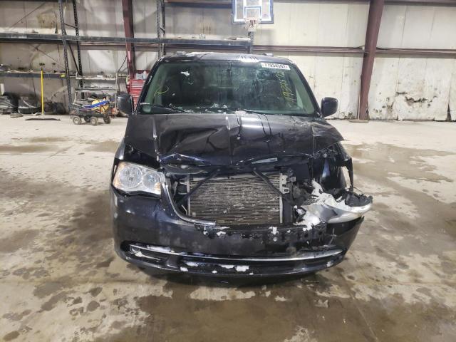 Photo 5 from auction – 2011 CHRYSLER TOWN AND C with VIN 2A4RR5DG0BR747151