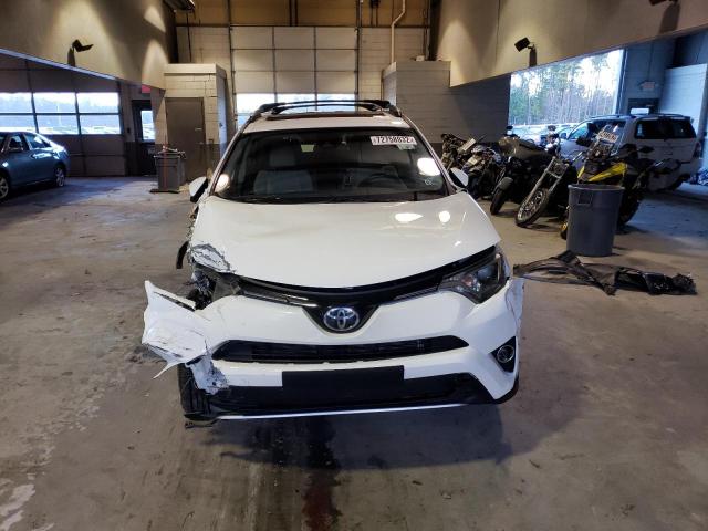 Photo 5 from auction – 2017 TOYOTA RAV4 XLE with VIN 2T3WFREV2HW347810
