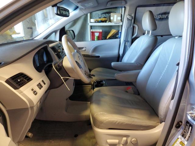 Photo 7 from auction – 2014 TOYOTA SIENNA LE with VIN 5TDKK3DC5ES436176