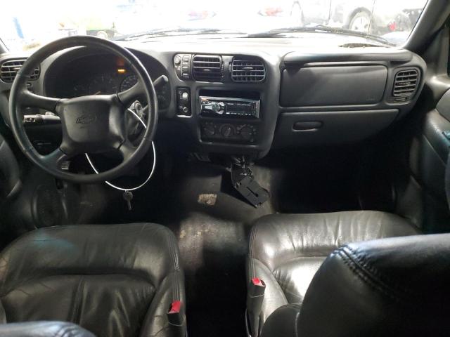 Photo 8 from auction – 2002 CHEVROLET BLAZER with VIN 1GNDT13W02K105179