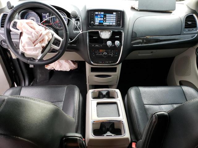 Photo 8 from auction – 2016 CHRYSLER TOWN & COU with VIN 2C4RC1BG5GR280478