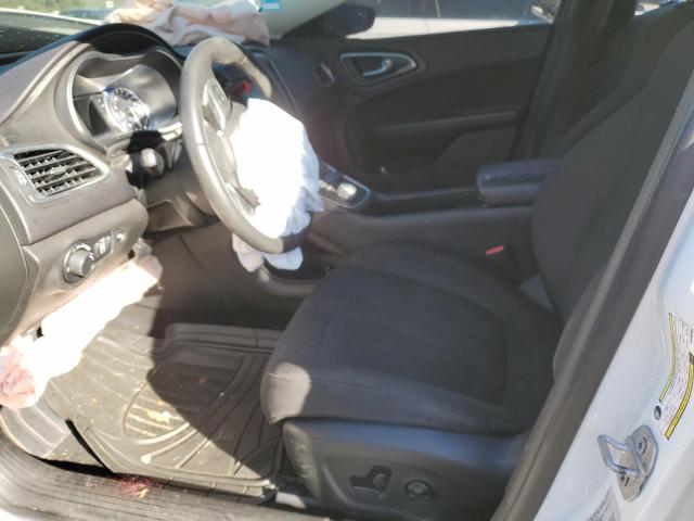 Photo 7 from auction – 2015 CHRYSLER 200 LIMITE with VIN 1C3CCCAB0FN590593