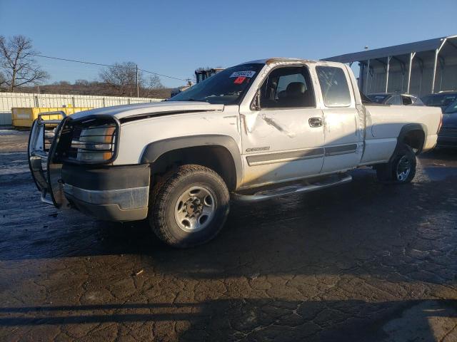 CHEVROLET SILVERADO 2004 with VIN 1GCHC29U64E351001 - Photo from auction