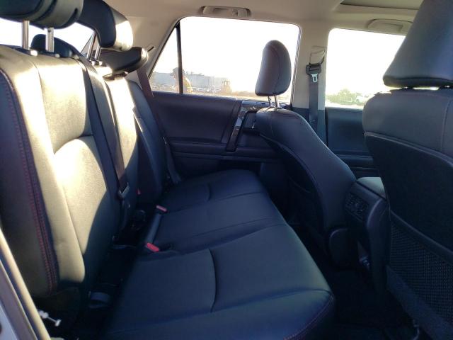 Photo 11 from auction – 2022 TOYOTA 4RUNNER SR with VIN JTERU5JR1N6065008