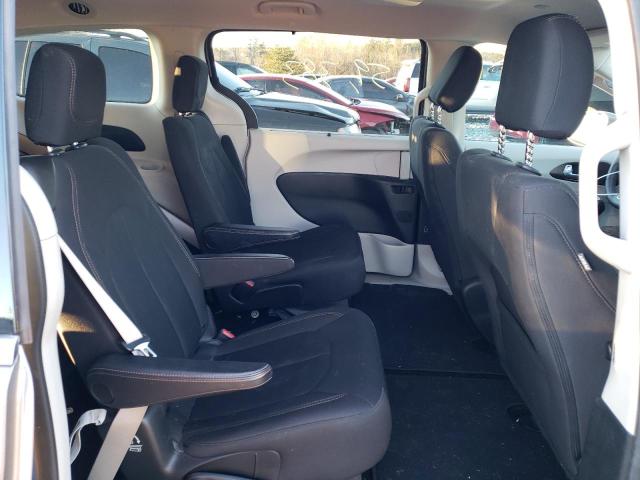 Photo 11 from auction – 2018 CHRYSLER PACIFICA T with VIN 2C4RC1FG8JR173975