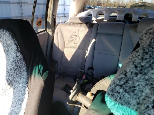 Photo 10 from auction – 2004 TOYOTA HIGHLANDER with VIN JTEGP21A440027359
