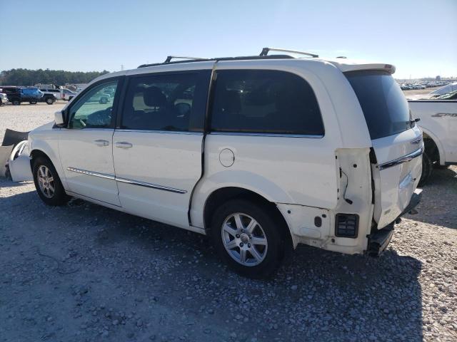 Photo 2 from auction – 2013 CHRYSLER TOWN & COU with VIN 2C4RC1BG5DR526893