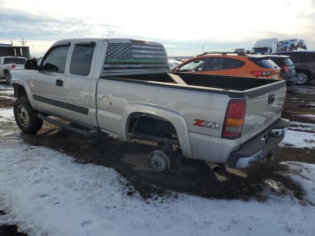 Photo 2 from auction – 2004 CHEVROLET SILVERADO with VIN 2GCEK19T641211393