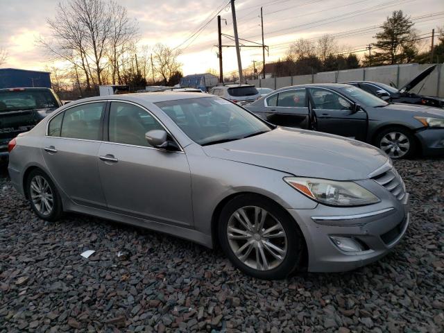Photo 4 from auction – 2012 HYUNDAI GENESIS 3. with VIN KMHGC4DD5CU181793