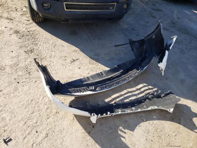 Photo 13 from auction – 2015 CHRYSLER TOWN & COU with VIN 2C4RC1BG5FR544684
