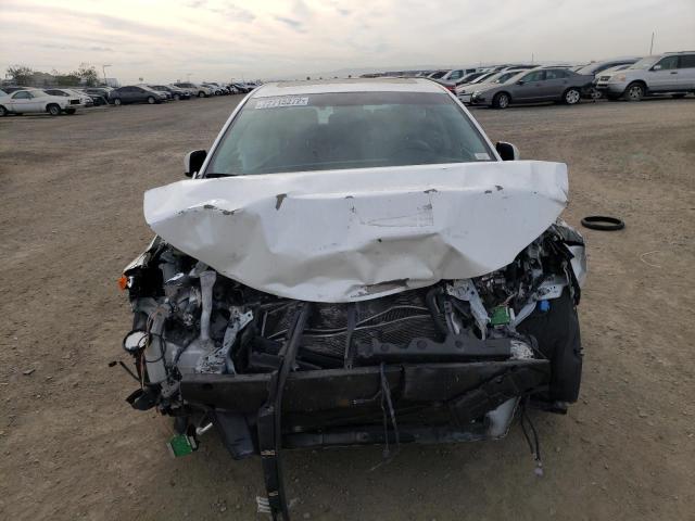 Photo 5 from auction – 2013 TOYOTA AVALON HYB with VIN 4T1BD1EB7DU007714
