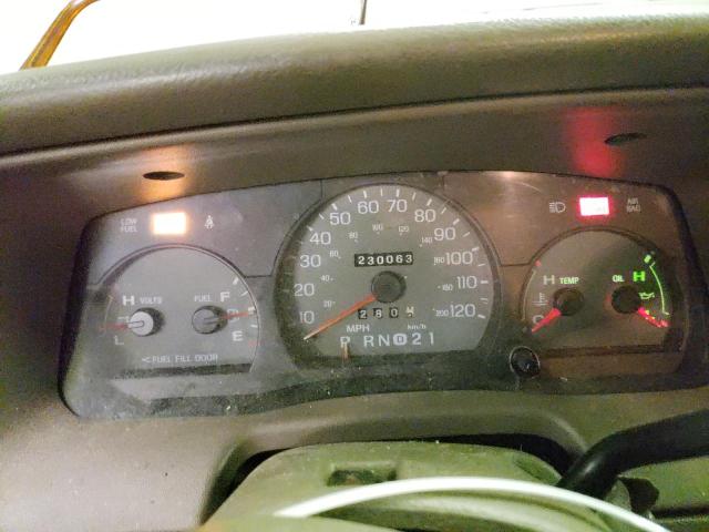 Photo 9 from auction – 1998 MERCURY GRAND MARQ with VIN 2MEFM74W9WX642134