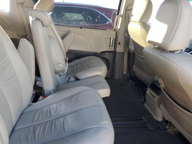 Photo 11 from auction – 2011 TOYOTA SIENNA XLE with VIN 5TDYK3DC8BS107574