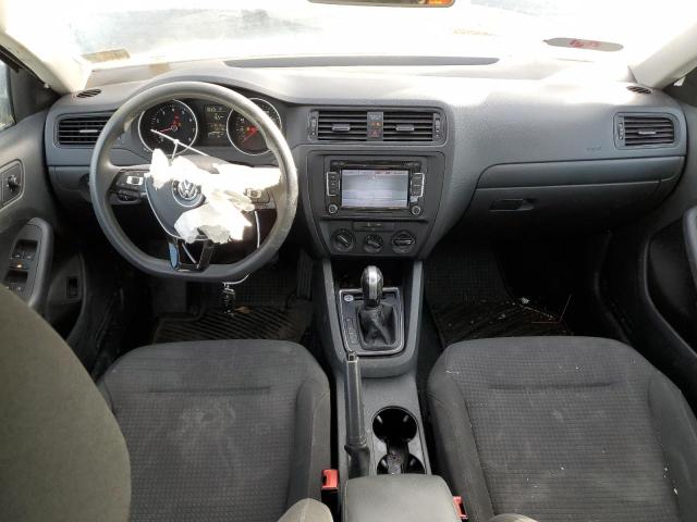 Photo 8 from auction – 2015 VOLKSWAGEN JETTA BASE with VIN 3VW2K7AJ4FM241033