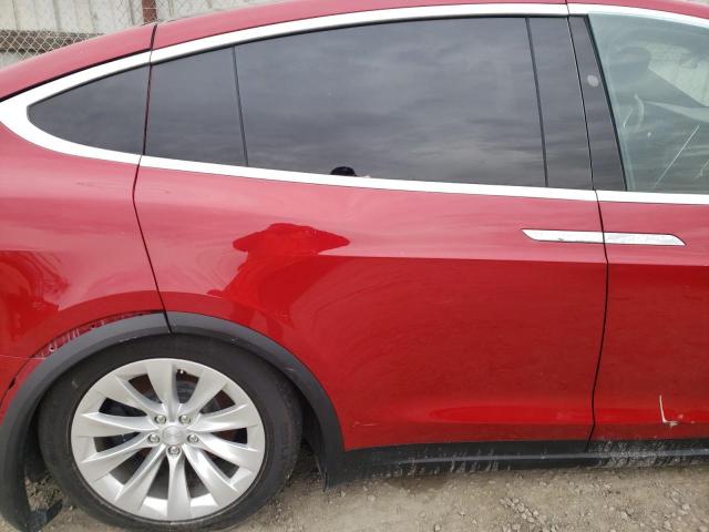 Photo 11 from auction – 2017 TESLA MODEL X with VIN 5YJXCDE28HF060709