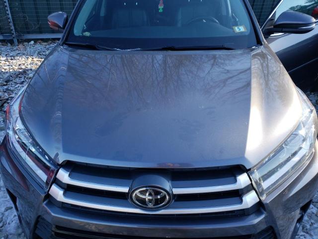 Zdjęcie 12 z aukcji – 2017 TOYOTA HIGHLANDER z VIN 5TDJZRFH9HS378290
