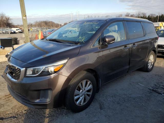 KIA SEDONA LX 2015 with VIN KNDMB5C14F6019136 - Photo from auction