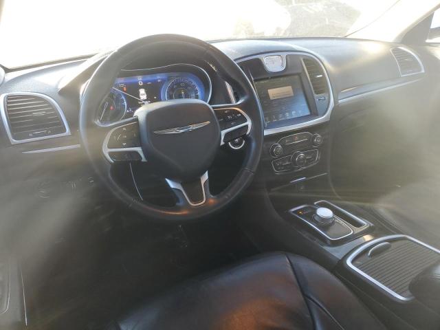 Photo 8 from auction – 2015 CHRYSLER 300 LIMITE with VIN 2C3CCAAG9FH931790
