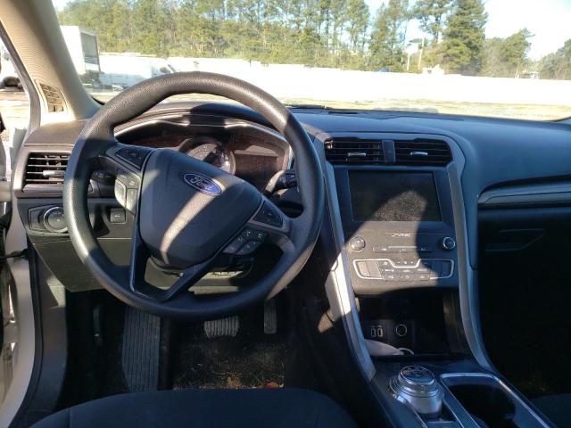 Photo 8 from auction – 2019 FORD FUSION SE with VIN 3FA6P0LU3KR205681