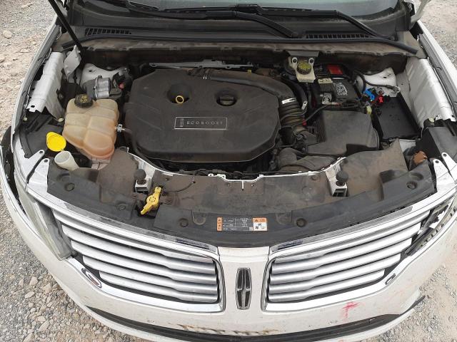 Photo 12 from auction – 2015 LINCOLN MKC with VIN 5LMTJ2AH0FUJ23432