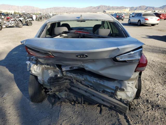 Photo 6 from auction – 2017 KIA FORTE LX with VIN 3KPFK4A73HE130266
