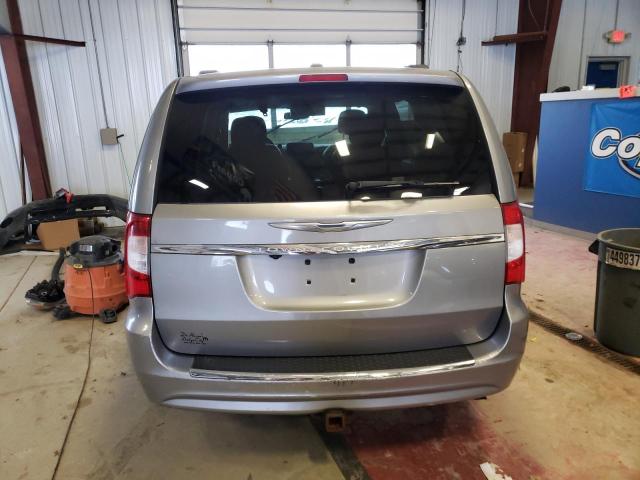 Photo 6 from auction – 2014 CHRYSLER TOWN & COU with VIN 2C4RC1BGXER132355