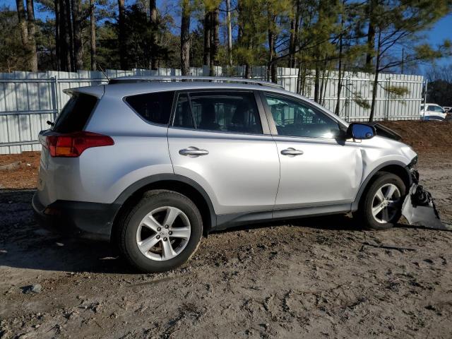 Photo 3 from auction – 2013 TOYOTA RAV4 XLE with VIN 2T3RFREV7DW086018