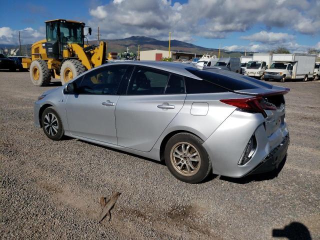 Photo 2 from auction – 2017 TOYOTA PRIUS PRIM with VIN JTDKARFP5H3044133