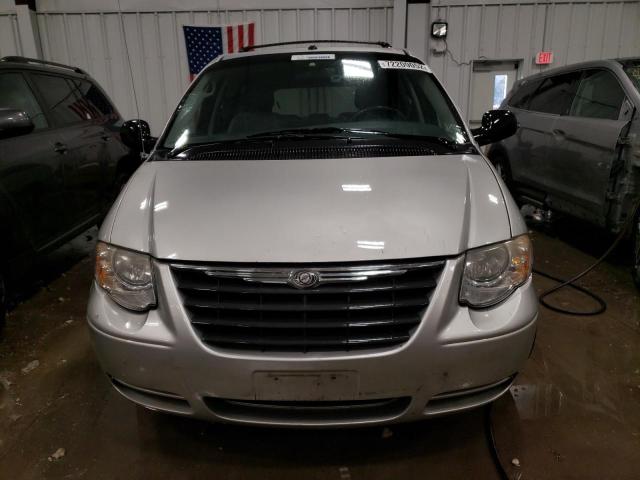 Photo 5 from auction – 2007 CHRYSLER TOWN & COU with VIN 2A4GP54L47R278700