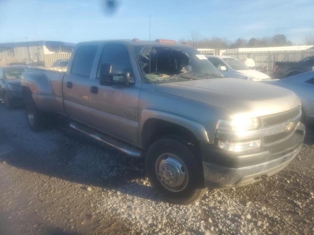 CHEVROLET SILVERADO 2001 with VIN 1GCJK33131F193067 - Photo from auction