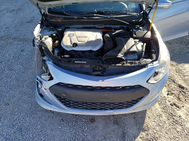 Photo 11 from auction – 2011 HYUNDAI SONATA HYB with VIN KMHEC4A47BA012063