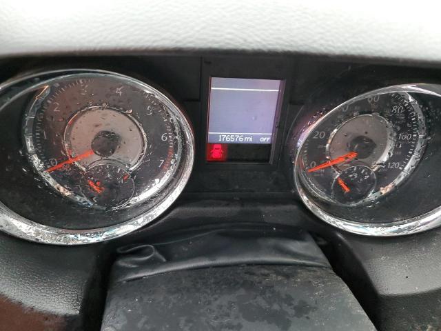 Photo 9 from auction – 2013 CHRYSLER TOWN & COU with VIN 2C4RC1BG2DR684124