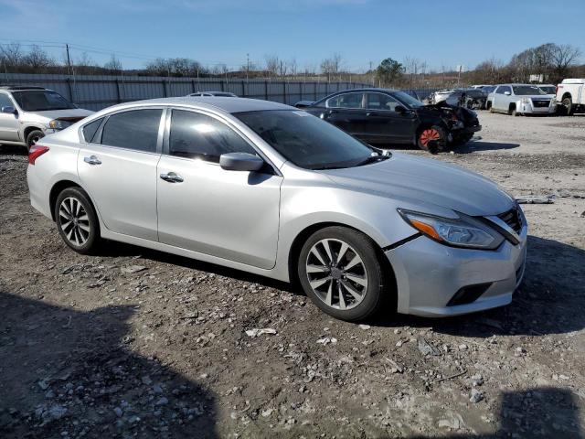 Photo 4 from auction – 2017 NISSAN ALTIMA 2.5 with VIN 1N4AL3AP2HC277161