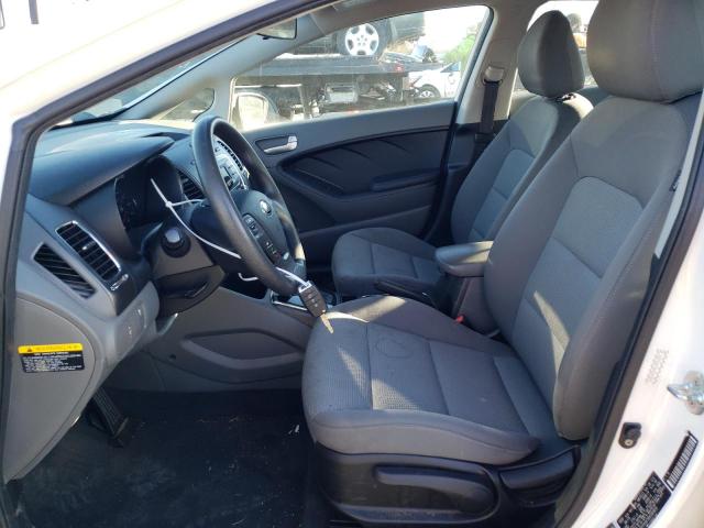 Photo 7 from auction – 2017 KIA FORTE LX with VIN 3KPFK4A78HE060828