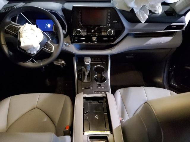 Photo 8 from auction – 2022 TOYOTA HIGHLANDER with VIN 5TDGBRCH5NS096730