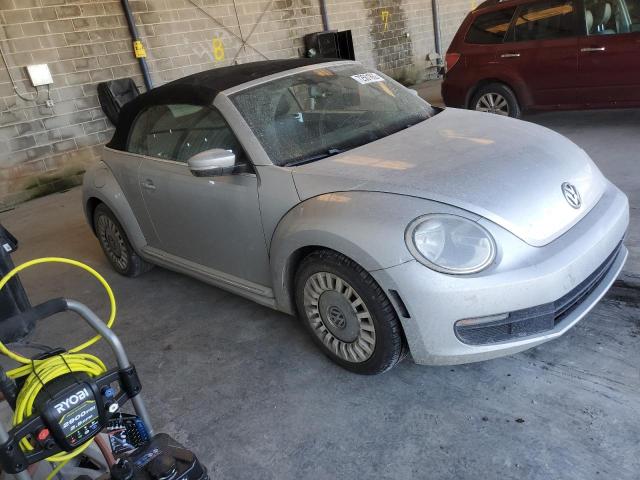 Photo 4 from auction – 2013 VOLKSWAGEN BEETLE with VIN 3VW5X7AT0DM831789