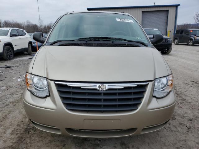 Photo 5 from auction – 2006 CHRYSLER TOWN & COU with VIN 2A4GP54L96R907107