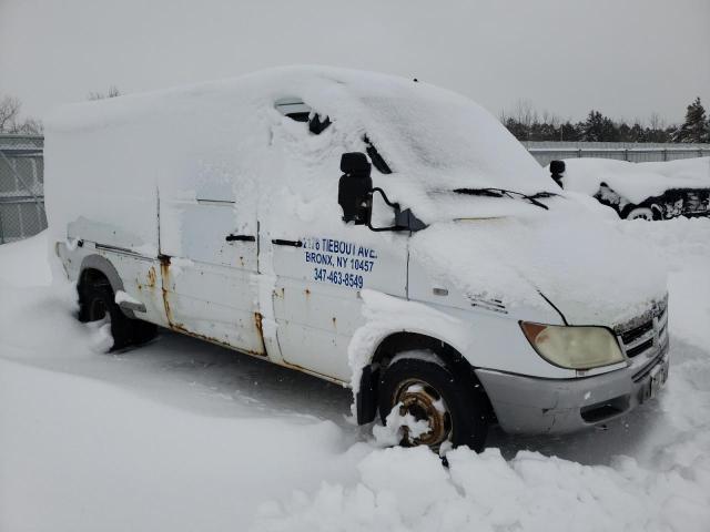 Photo 4 from auction – 2004 SPRINTER 3500 SPRIN with VIN WD2PD444945674047