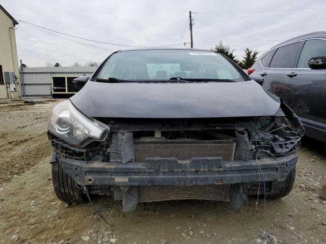 Photo 5 from auction – 2016 KIA FORTE LX with VIN KNAFX4A65G5605027