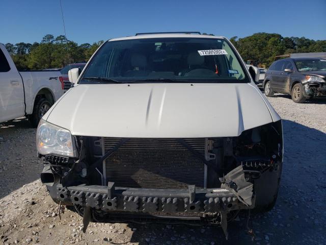 Photo 5 from auction – 2013 CHRYSLER TOWN & COU with VIN 2C4RC1BG5DR526893