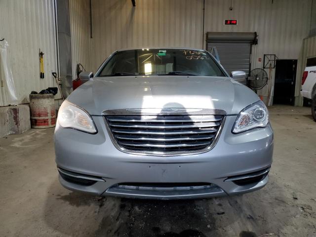 Photo 5 from auction – 2013 CHRYSLER 200 LX with VIN 1C3CCBAG6DN767697