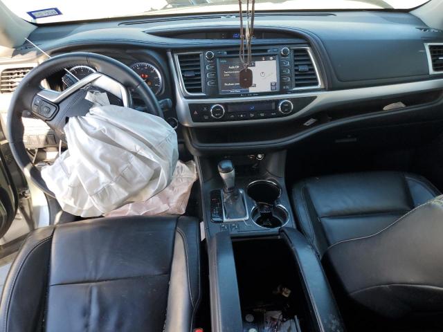 Photo 8 from auction – 2016 TOYOTA HIGHLANDER with VIN 5TDKKRFH4GS500898