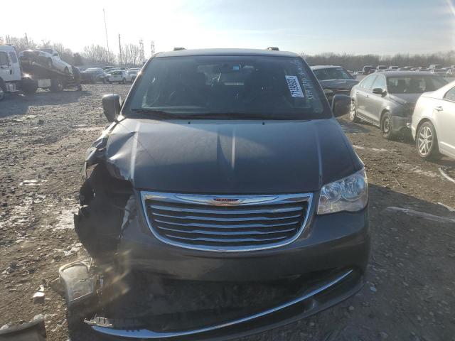 Photo 5 from auction – 2015 CHRYSLER TOWN & COU with VIN 2C4RC1AG2FR742804