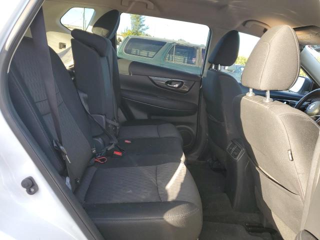 Photo 11 from auction – 2017 NISSAN ROGUE S with VIN KNMAT2MT8HP551713