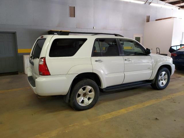 Photo 3 from auction – 2007 TOYOTA 4RUNNER SR with VIN JTEZU14R770090702