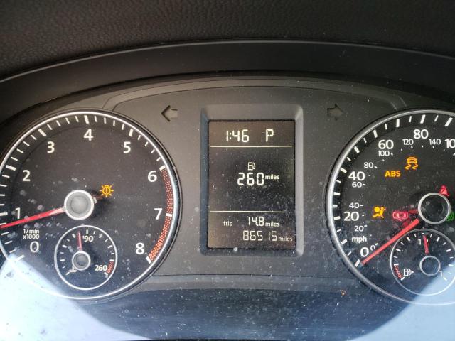 Photo 9 from auction – 2014 VOLKSWAGEN PASSAT S with VIN 1VWAP7A37EC008777