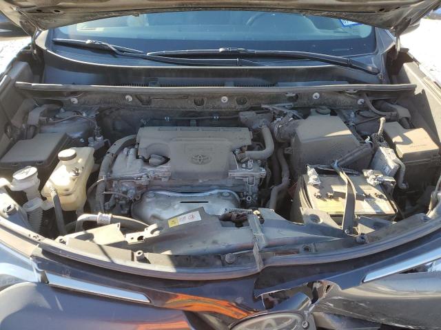 Photo 12 from auction – 2017 TOYOTA RAV4 LIMIT with VIN JTMYFREV8HJ720078